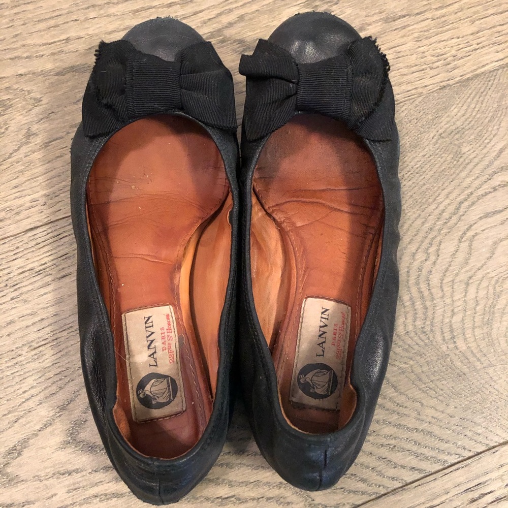 Ballet flats